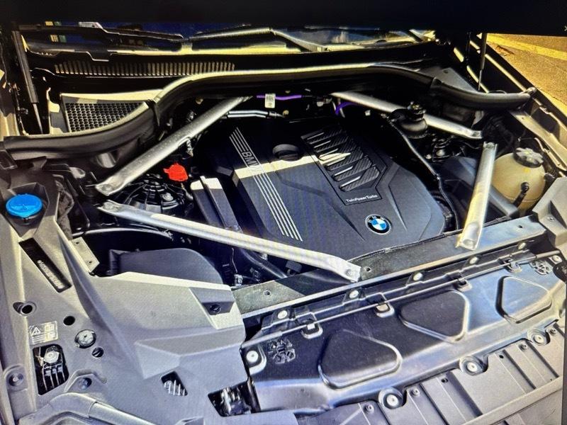 BMW X5 xDrive40i Sports Activity Vehicle 2023
