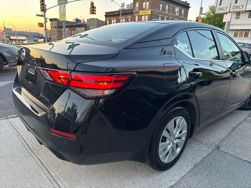 Nissan Sentra S 2022