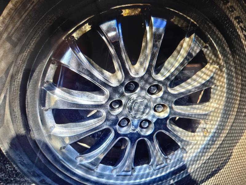 Cadillac Escalade AWD 2011