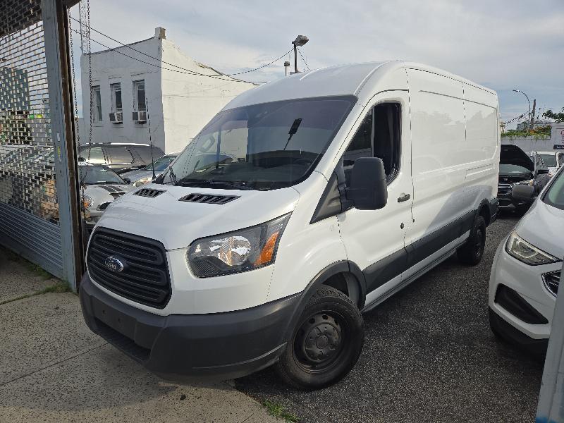 Ford Transit 250 Van Med. Roof w/Sliding Pass. 148-in. WB 2019