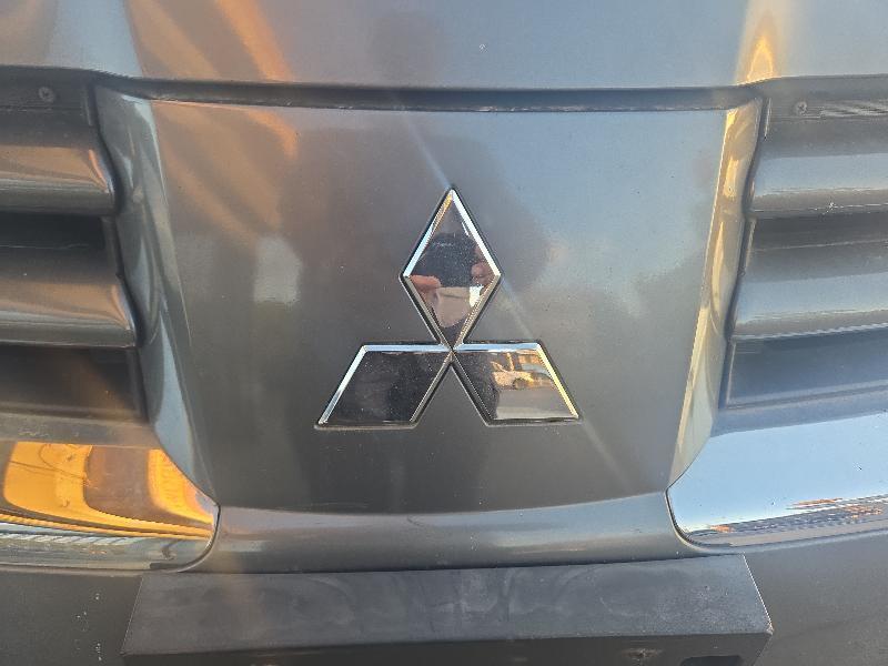 Mitsubishi Endeavor LS AWD 2005