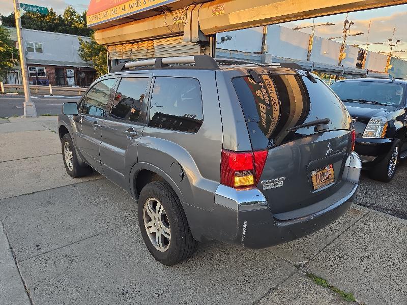 Mitsubishi Endeavor LS AWD 2005
