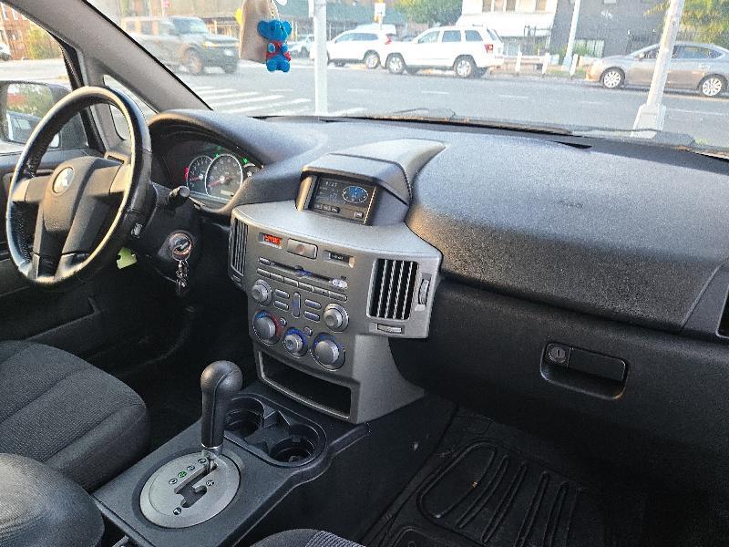 Mitsubishi Endeavor LS AWD 2005