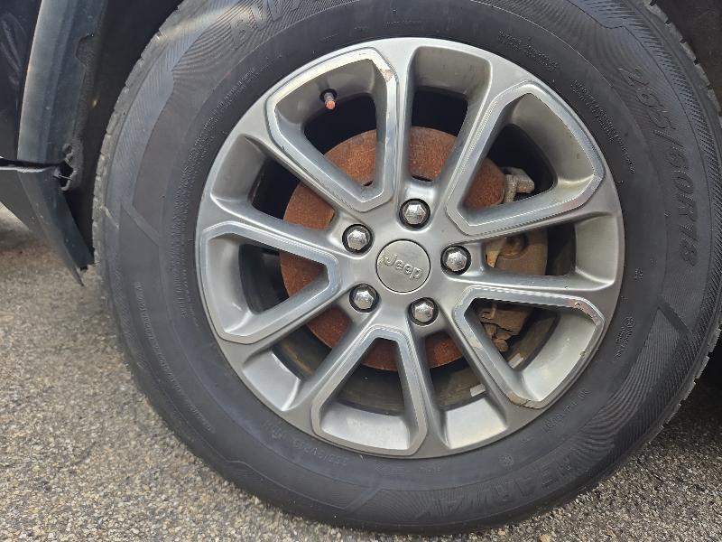 Jeep Grand Cherokee Limited 4WD 2015