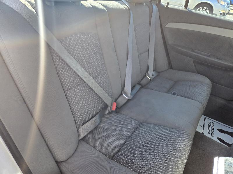 Chevrolet Malibu LS 2012