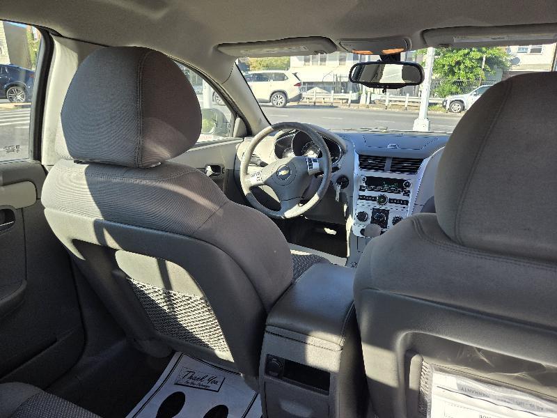 Chevrolet Malibu LS 2012