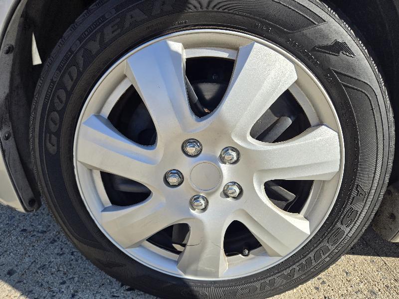 Chevrolet Malibu LS 2012