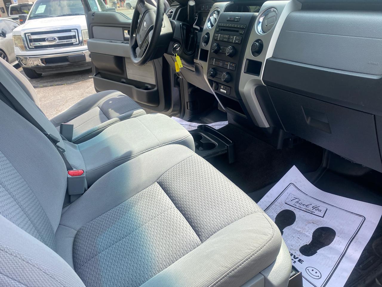Ford F-150 4WD SuperCrew 145" XLT 2014