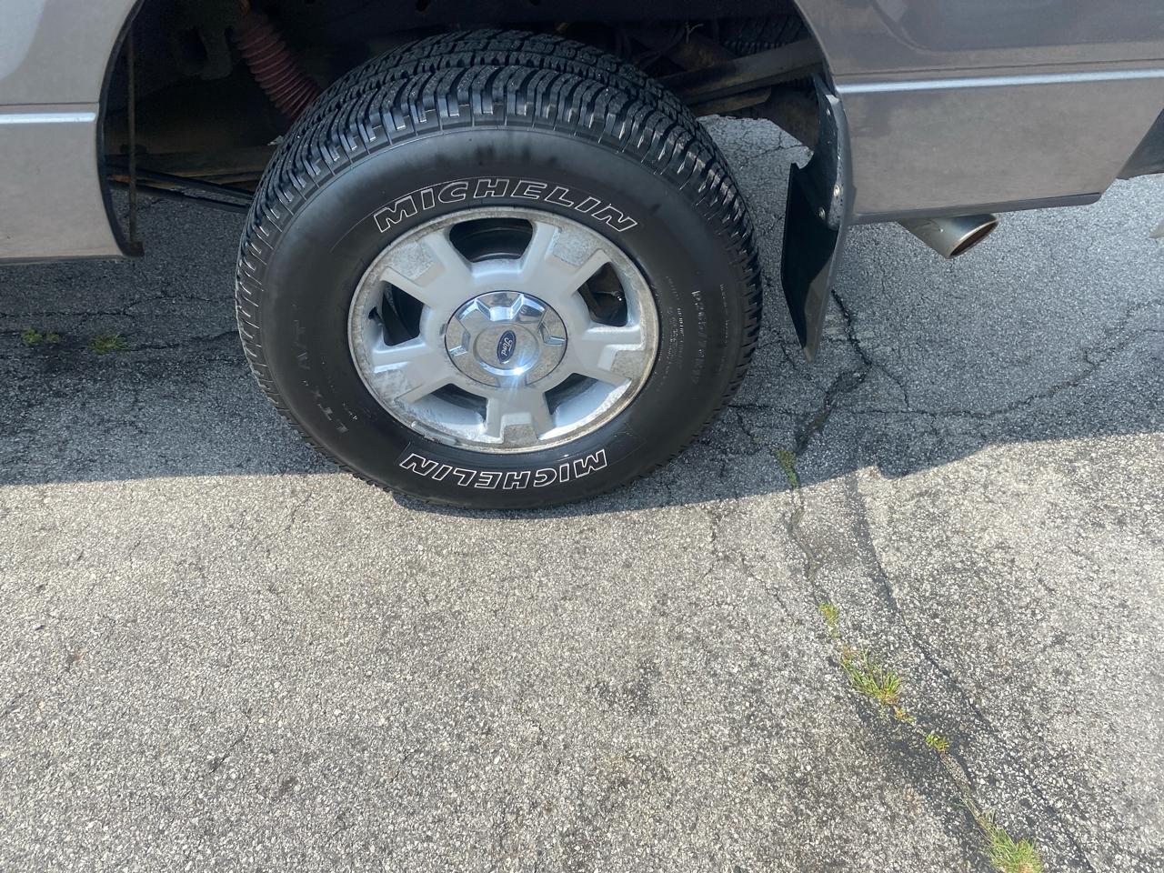 Ford F-150 4WD SuperCrew 145" XLT 2014