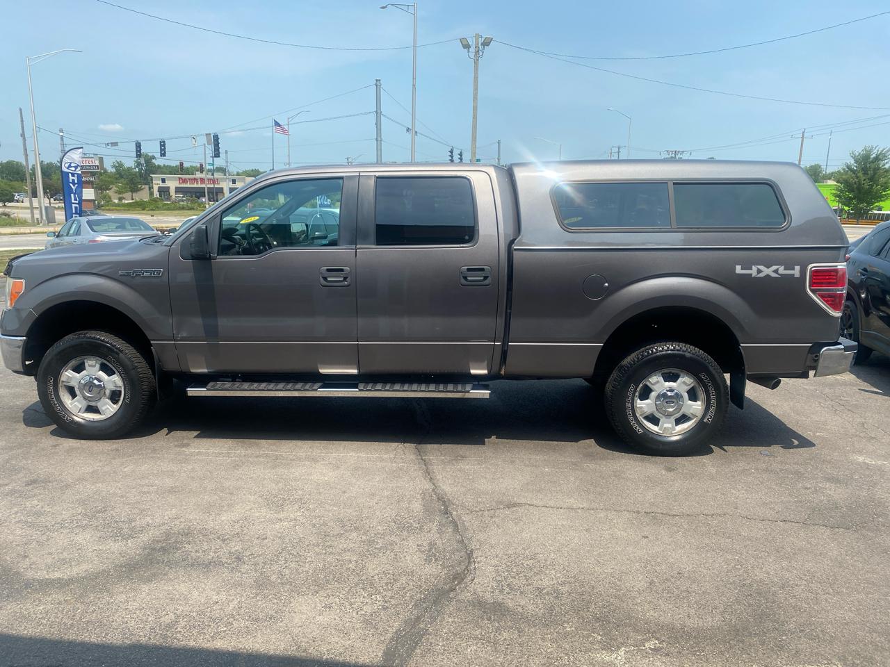 Ford F-150 4WD SuperCrew 145" XLT 2014