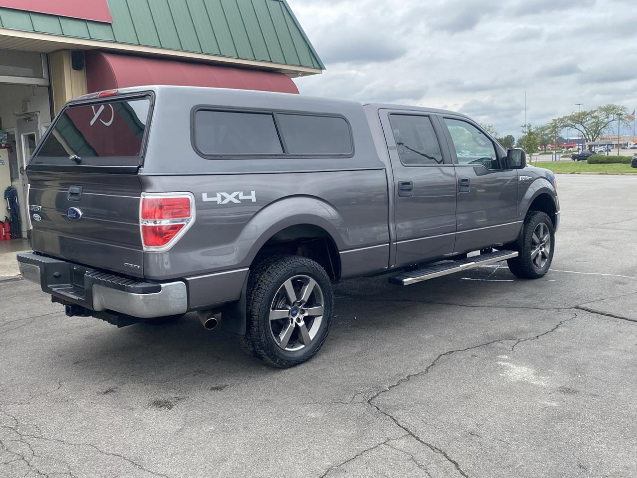 Ford F-150 4WD SuperCrew 145" XLT 2014