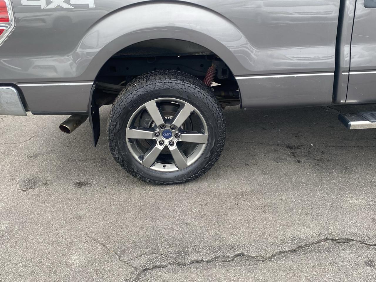 Ford F-150 4WD SuperCrew 145" XLT 2014
