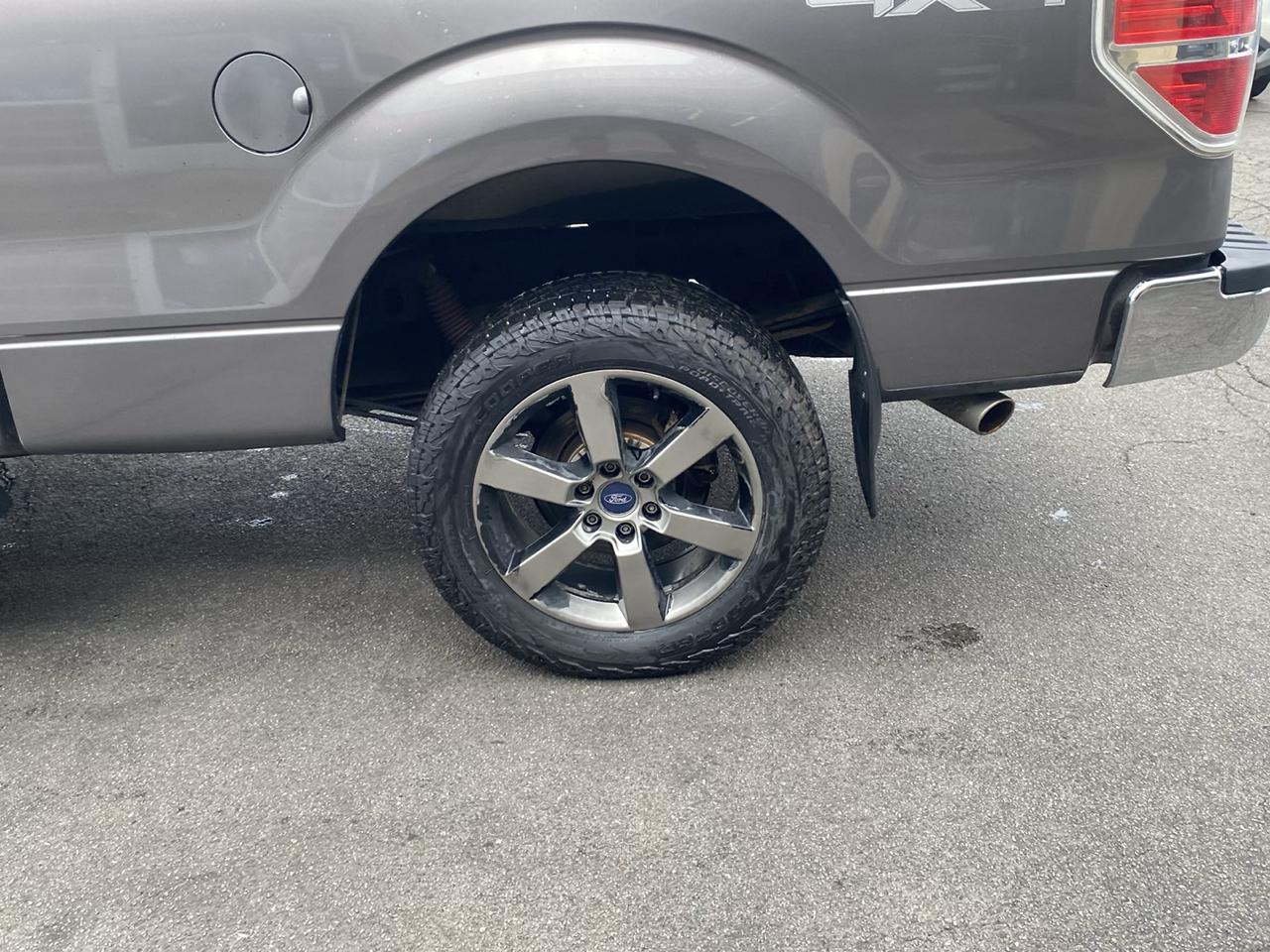 Ford F-150 4WD SuperCrew 145" XLT 2014