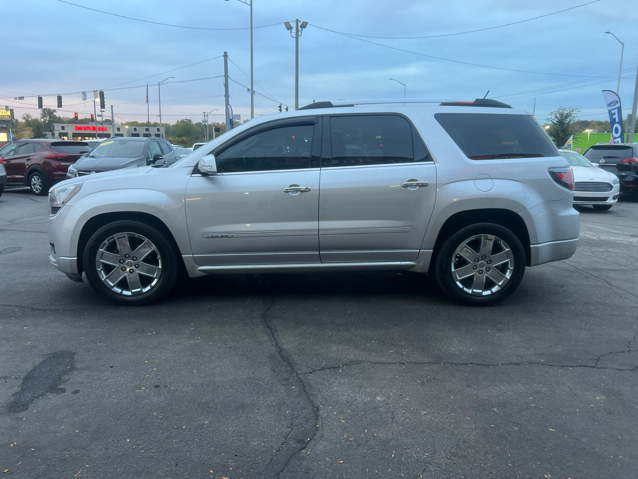 GMC Acadia Denali AWD 2015 GMC Acadia Denali AWD 2015