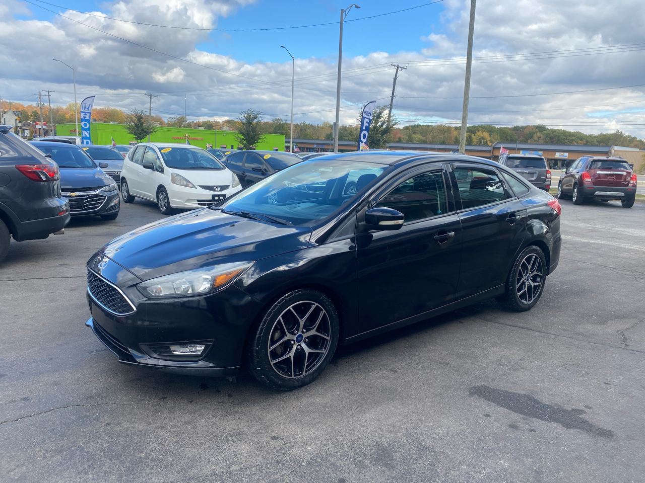 Ford Focus SEL Sedan 2017 Ford Focus SEL Sedan 2017
