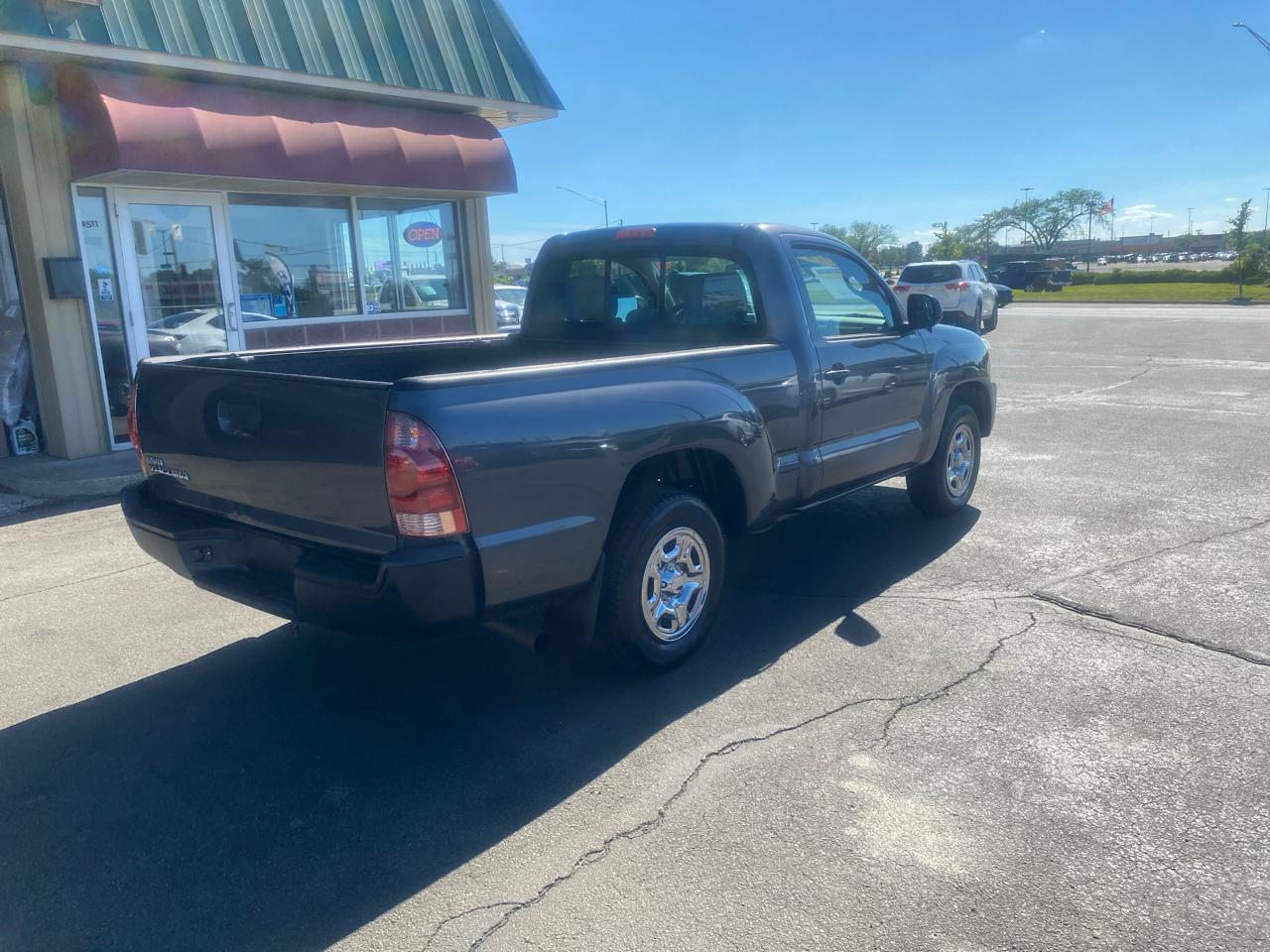 Toyota Tacoma Regular Cab 2WD 2014