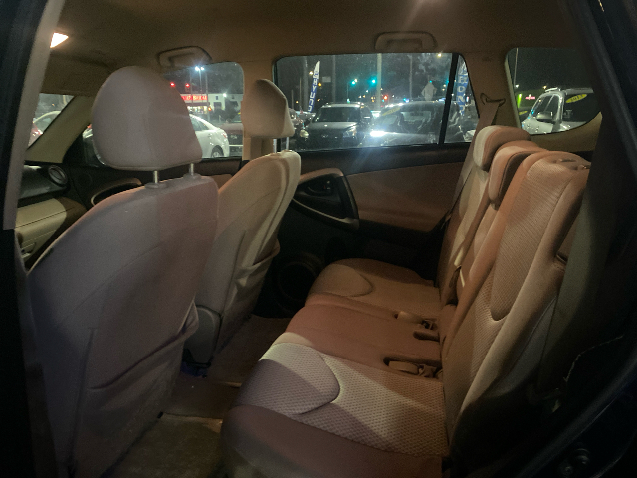 Toyota RAV4 Base I4 2WD 2007