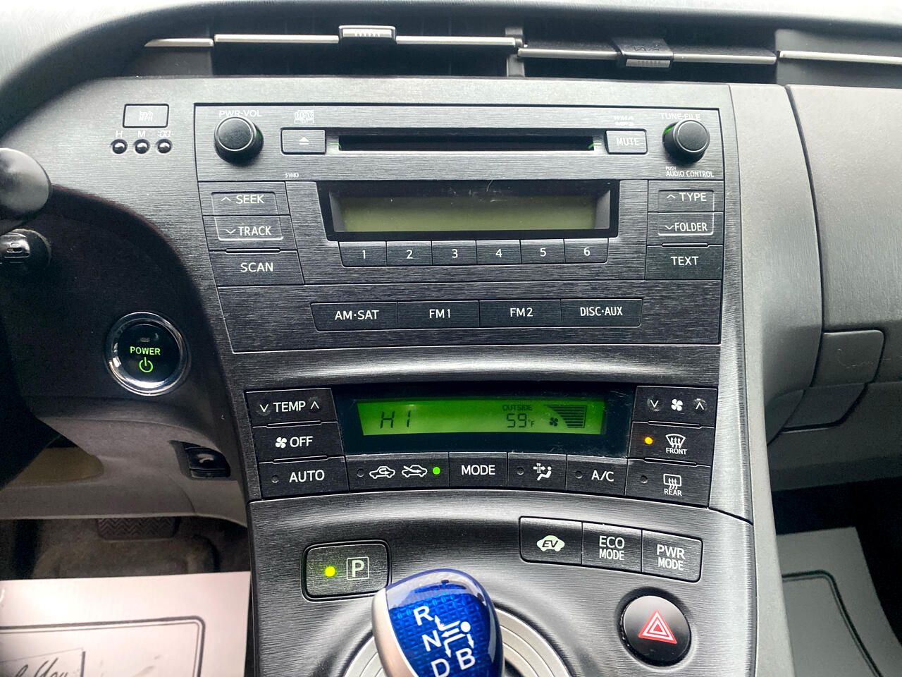 Toyota Prius Prius V 2010