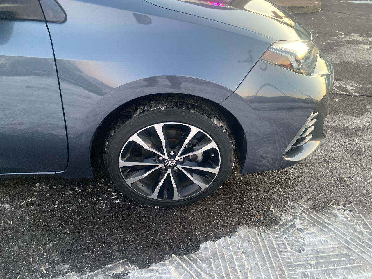 Toyota Corolla SE CVT 2018