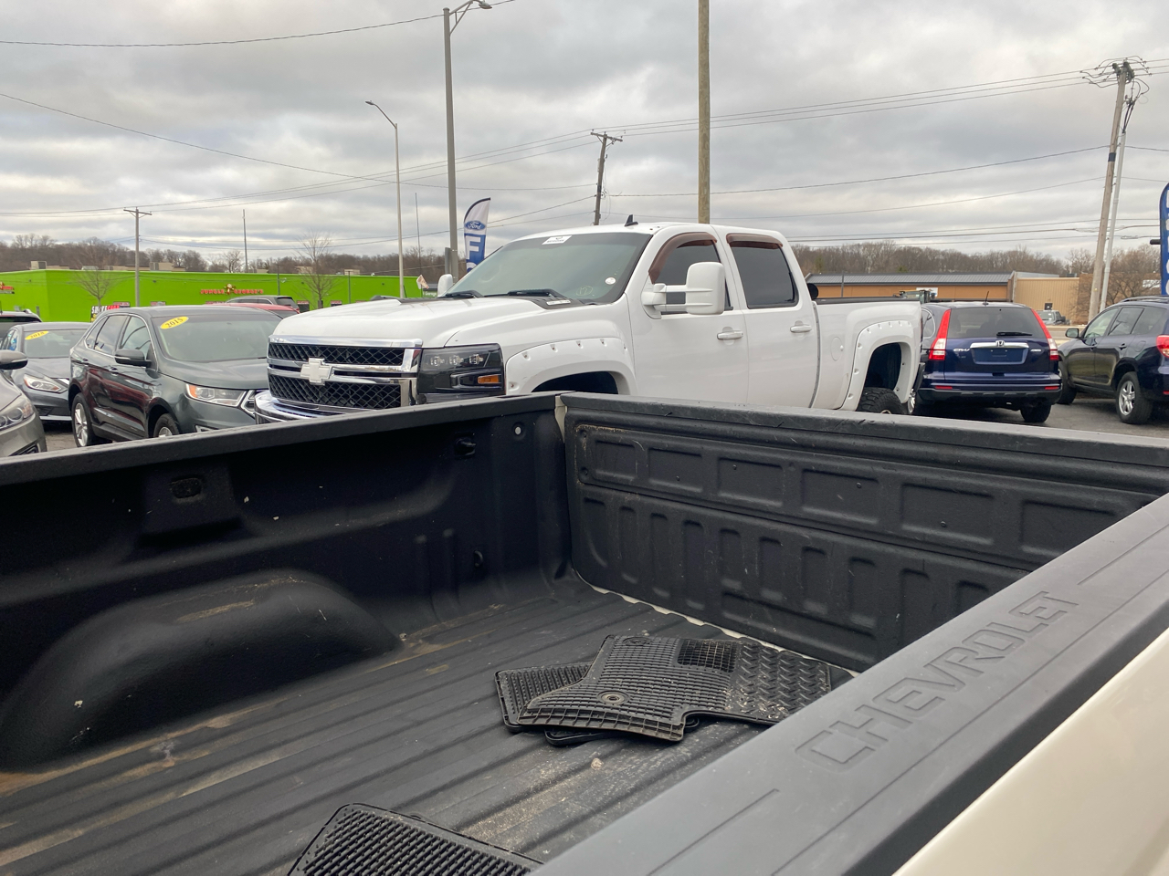 Chevrolet Silverado 1500 LT Crew Cab Long Box 4WD 2015