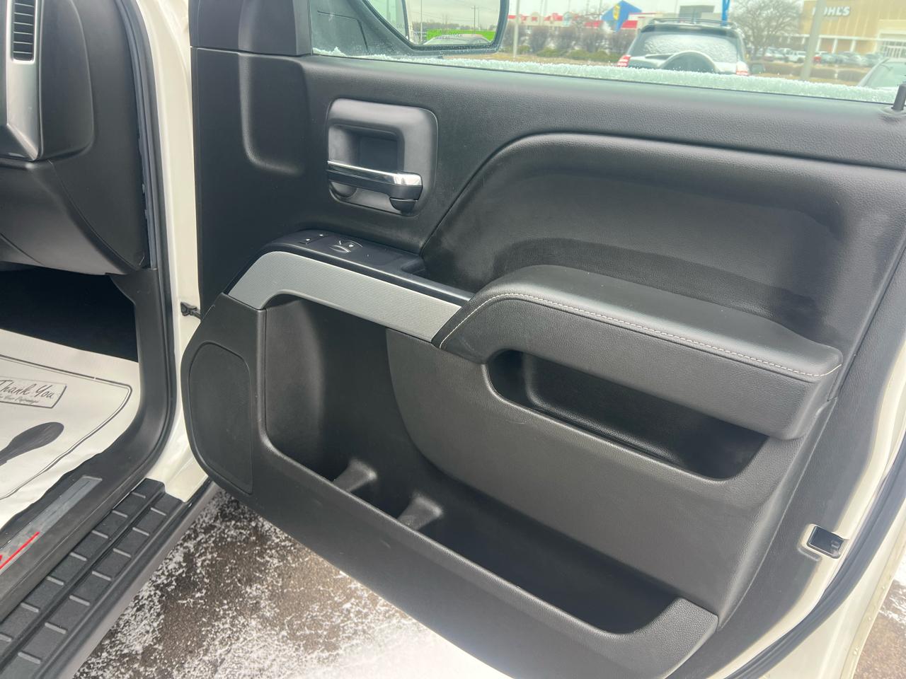 Chevrolet Silverado 1500 LT Z71 Crew Cab 4WD SWB 2015