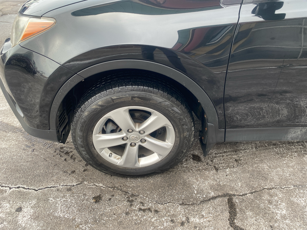 Toyota RAV4 XLE AWD 2013