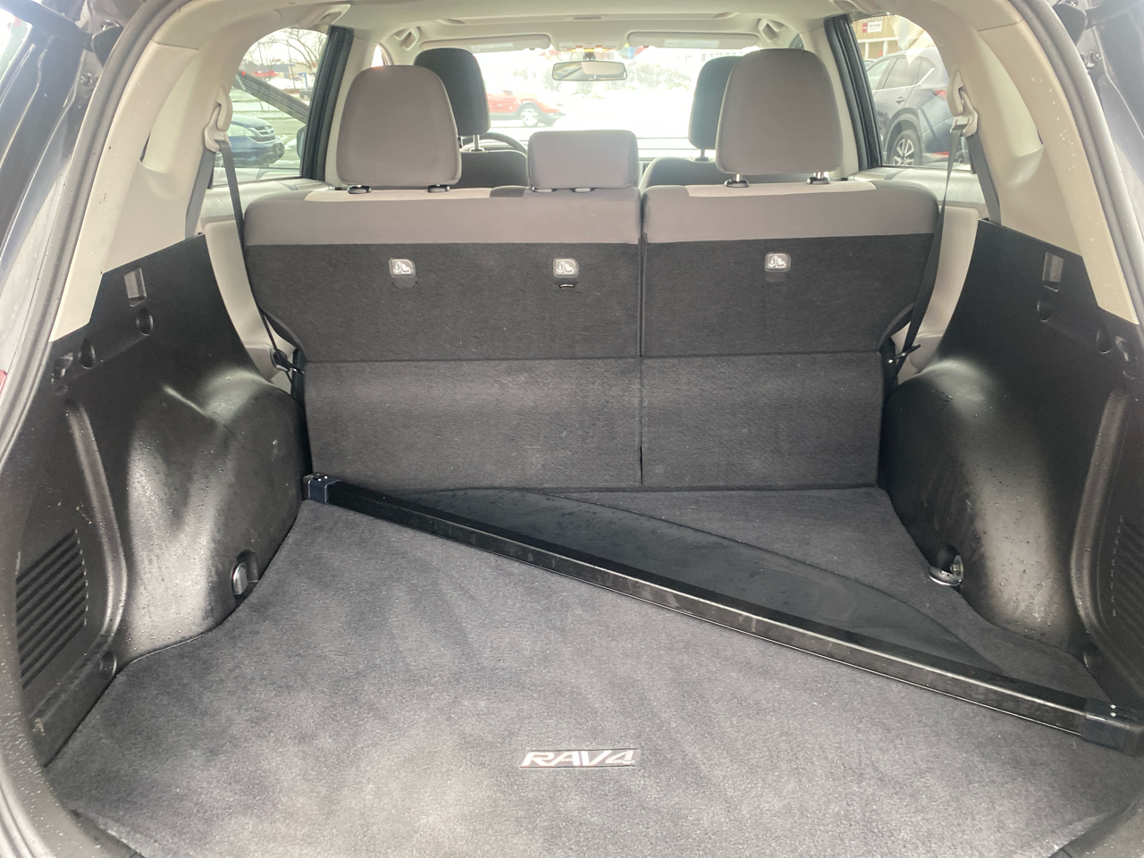 Toyota RAV4 XLE AWD 2013