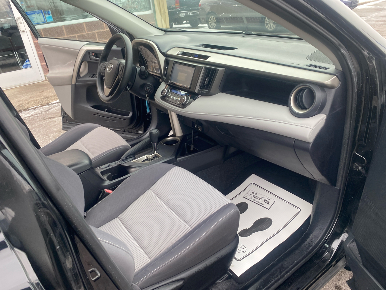 Toyota RAV4 XLE AWD 2013