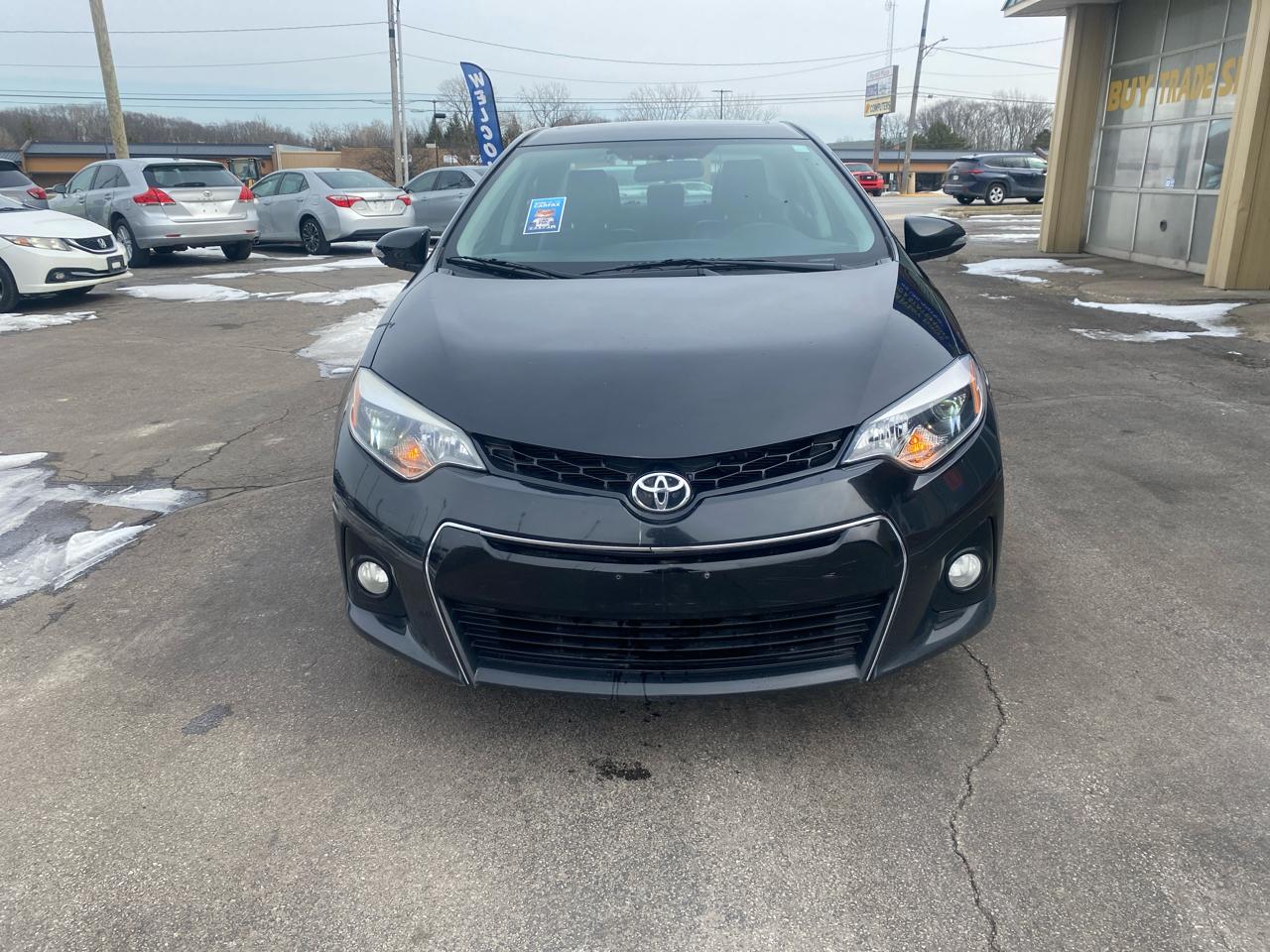 Toyota Corolla S Premium CVT 2015