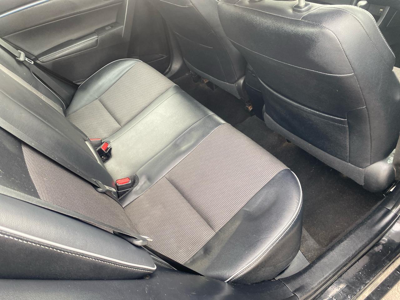 Toyota Corolla S Premium CVT 2015