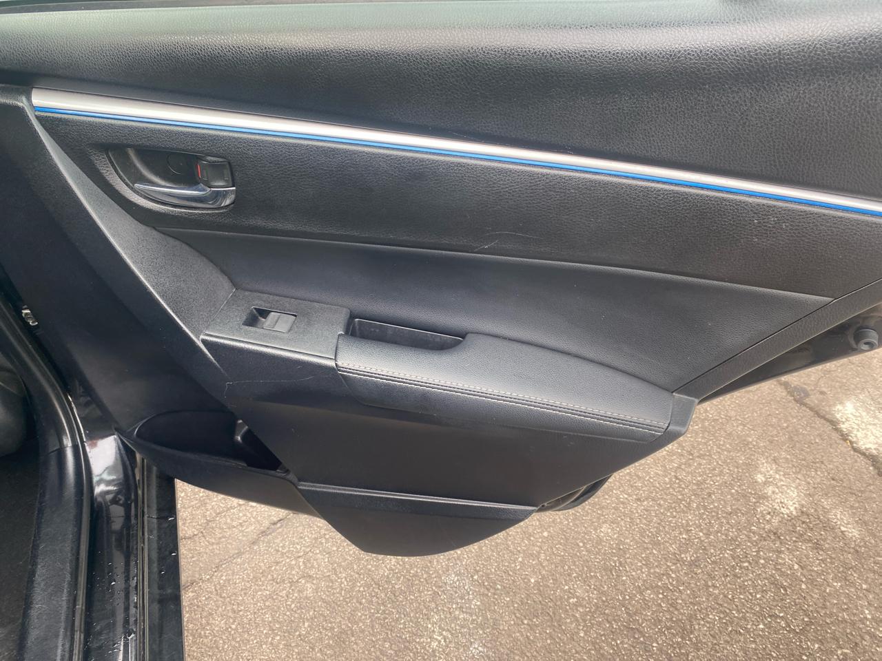 Toyota Corolla S Premium CVT 2015