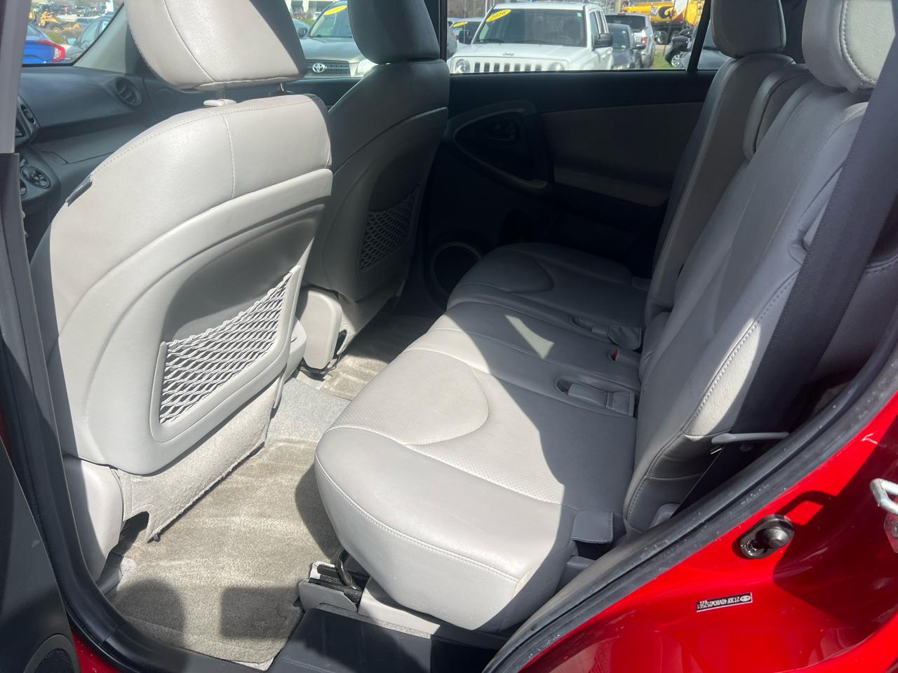 Toyota RAV4 Limited I4 4WD 2012