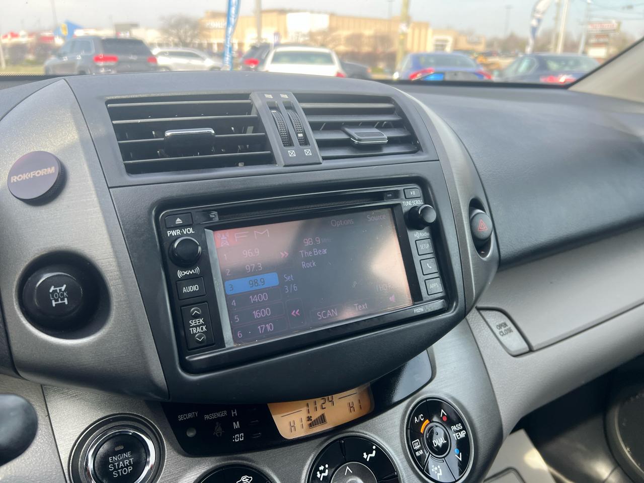 Toyota RAV4 Limited I4 4WD 2012