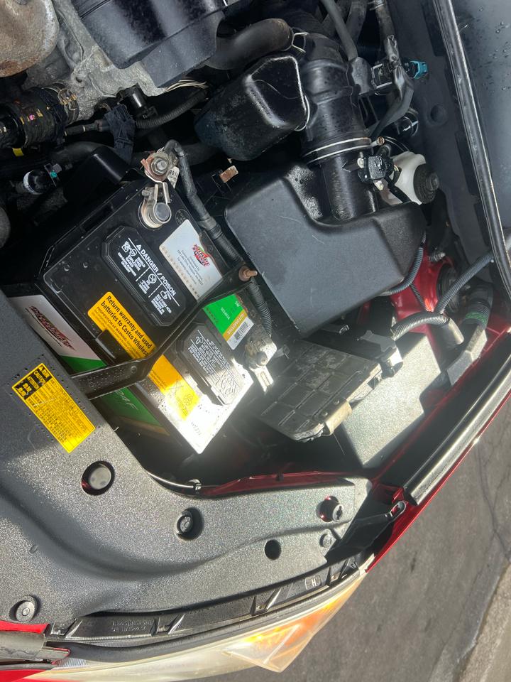 Toyota RAV4 Limited I4 4WD 2012