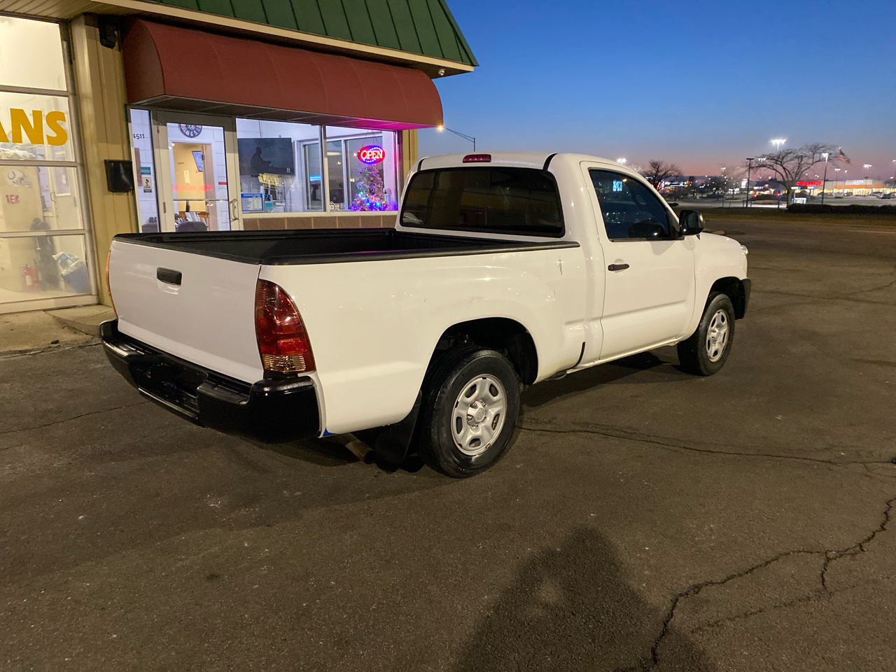 Toyota Tacoma Regular Cab Auto 2WD 2014