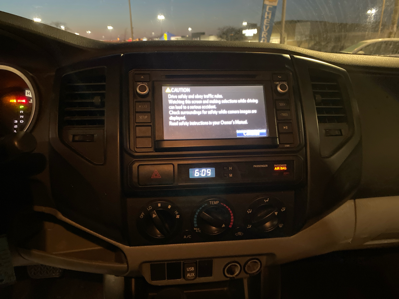 Toyota Tacoma Regular Cab Auto 2WD 2014