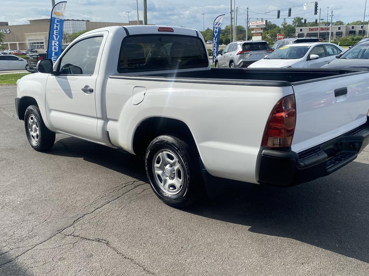 Toyota Tacoma Regular Cab Auto 2WD 2014