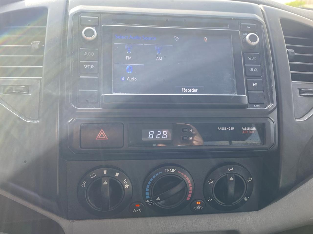 Toyota Tacoma Regular Cab Auto 2WD 2014
