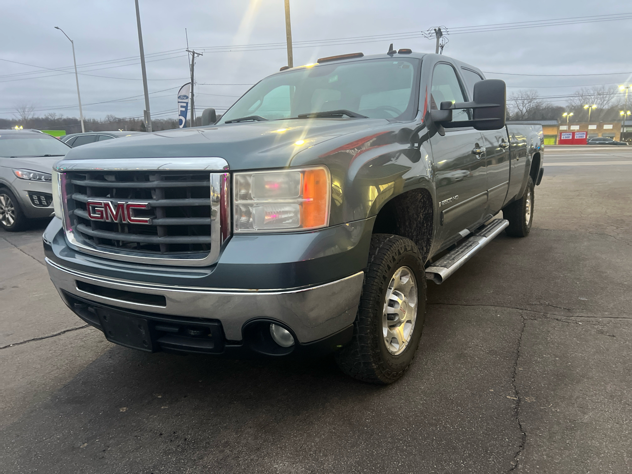 GMC Sierra 2500HD SLT Crew Cab Std. Box 4WD 2009