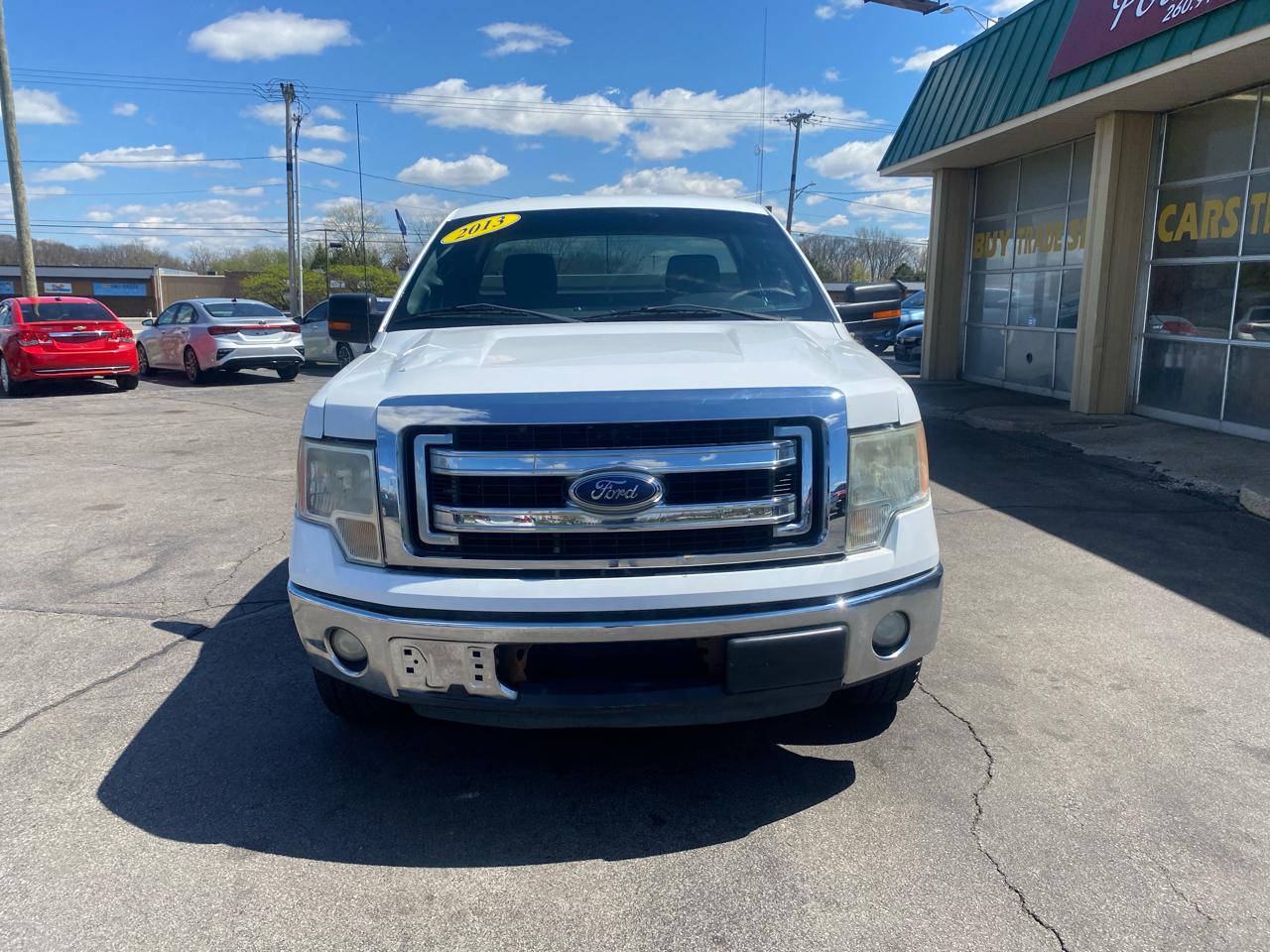 Ford F-150 XLT 8-ft. Bed 2WD 2013