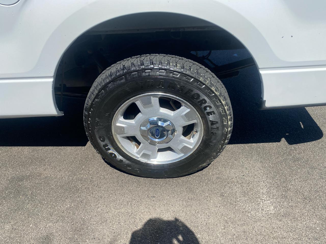 Ford F-150 XLT 8-ft. Bed 2WD 2013