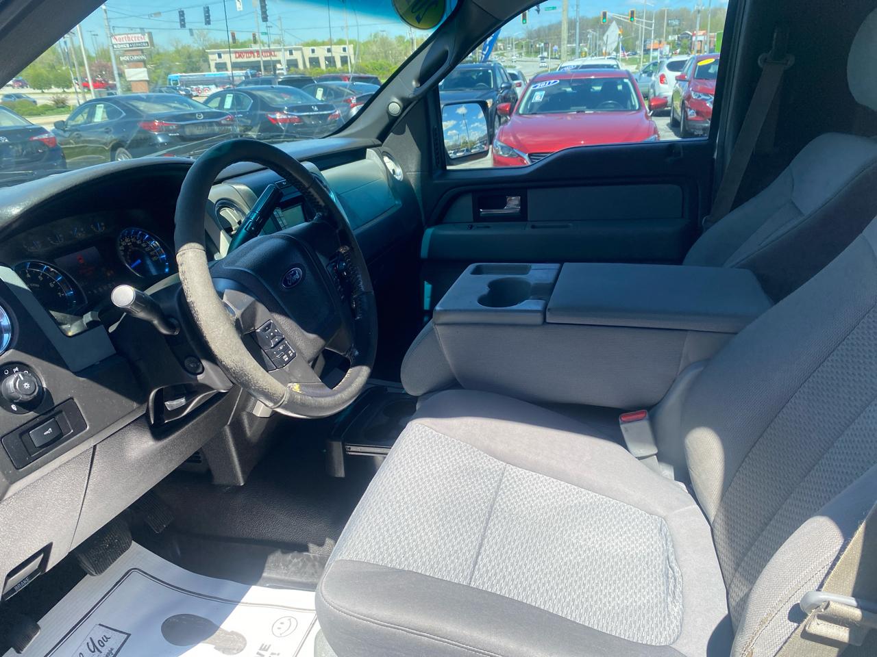 Ford F-150 XLT 8-ft. Bed 2WD 2013