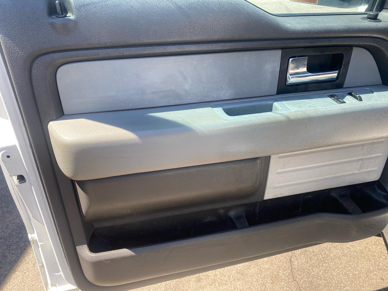 Ford F-150 XLT 8-ft. Bed 2WD 2013