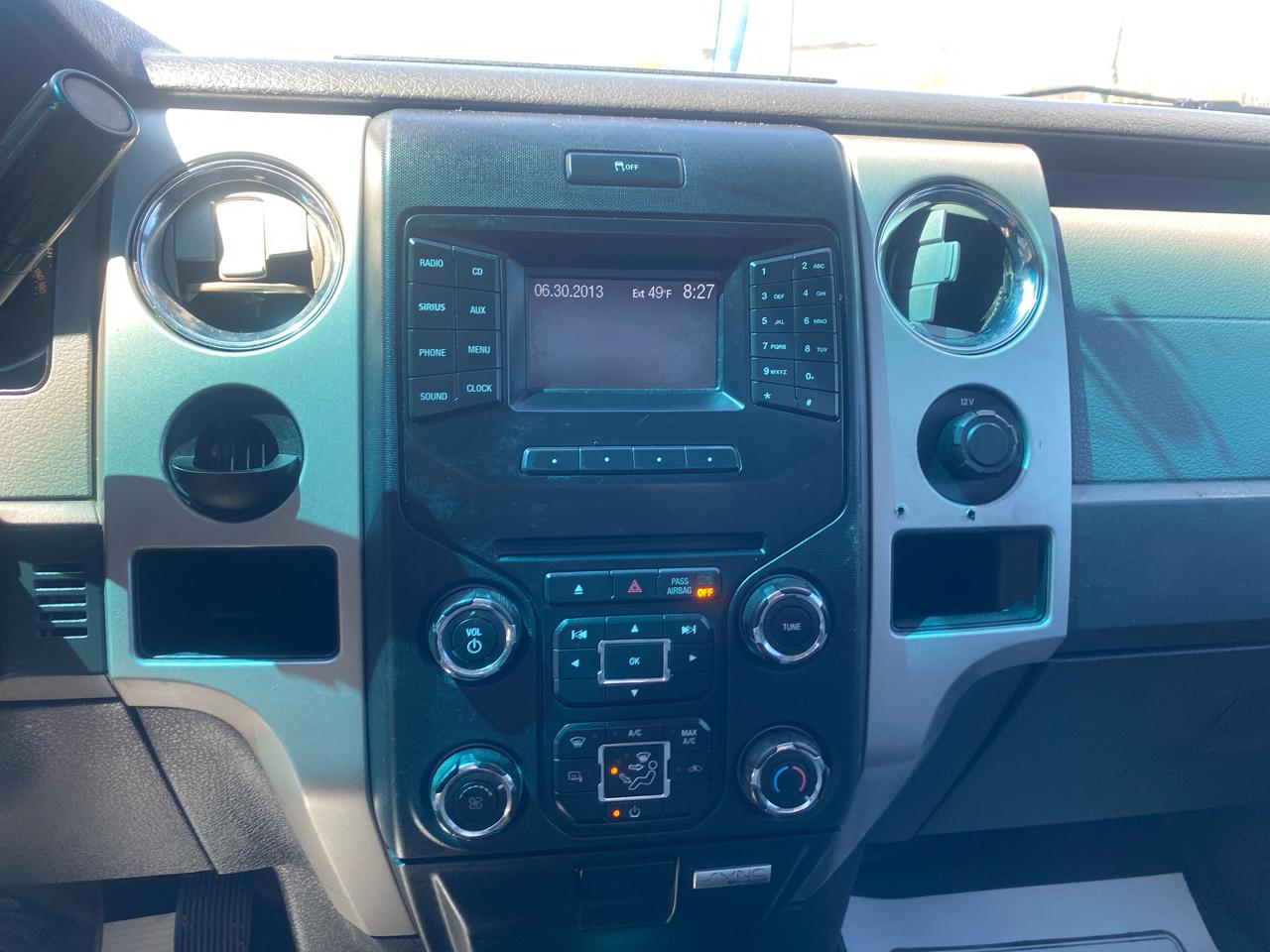 Ford F-150 XLT 8-ft. Bed 2WD 2013