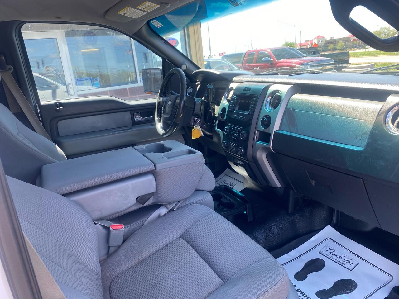 Ford F-150 XLT 8-ft. Bed 2WD 2013