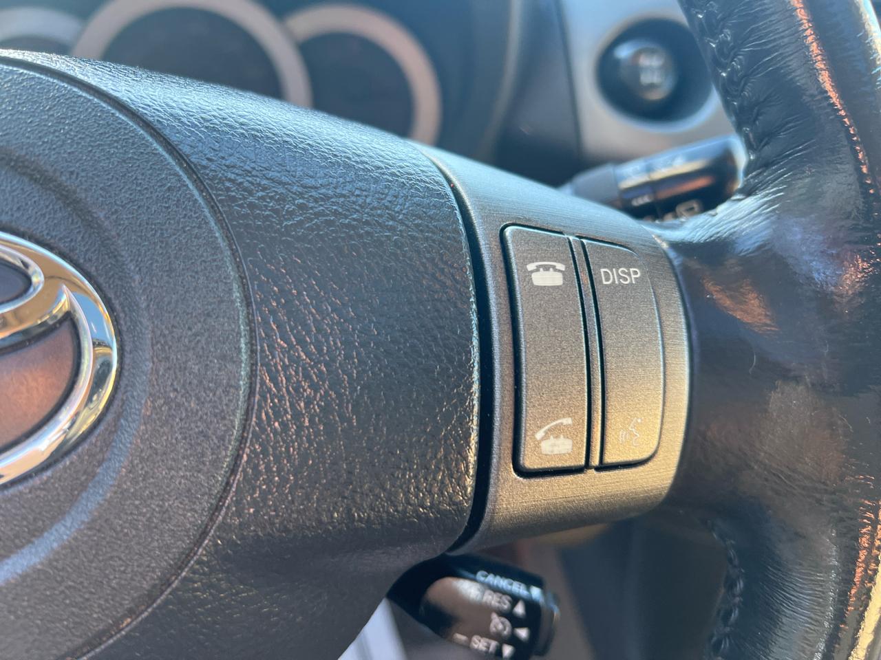 Toyota RAV4 Limited V6 4WD 2010