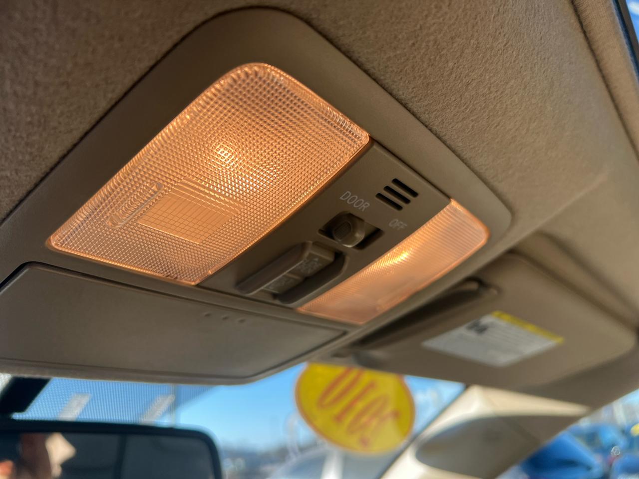 Toyota RAV4 Limited V6 4WD 2010