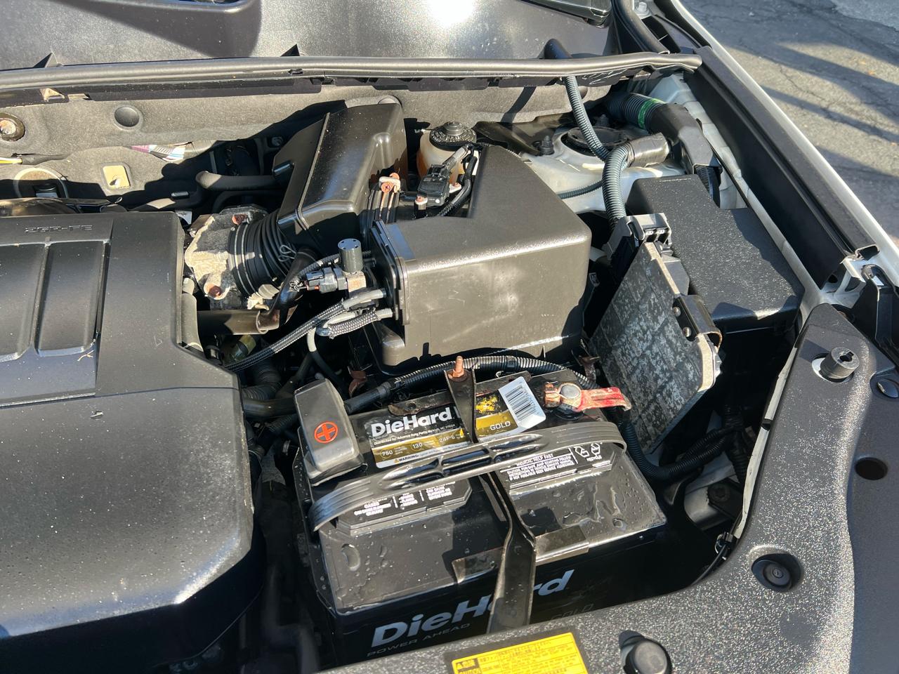 Toyota RAV4 Limited V6 4WD 2010