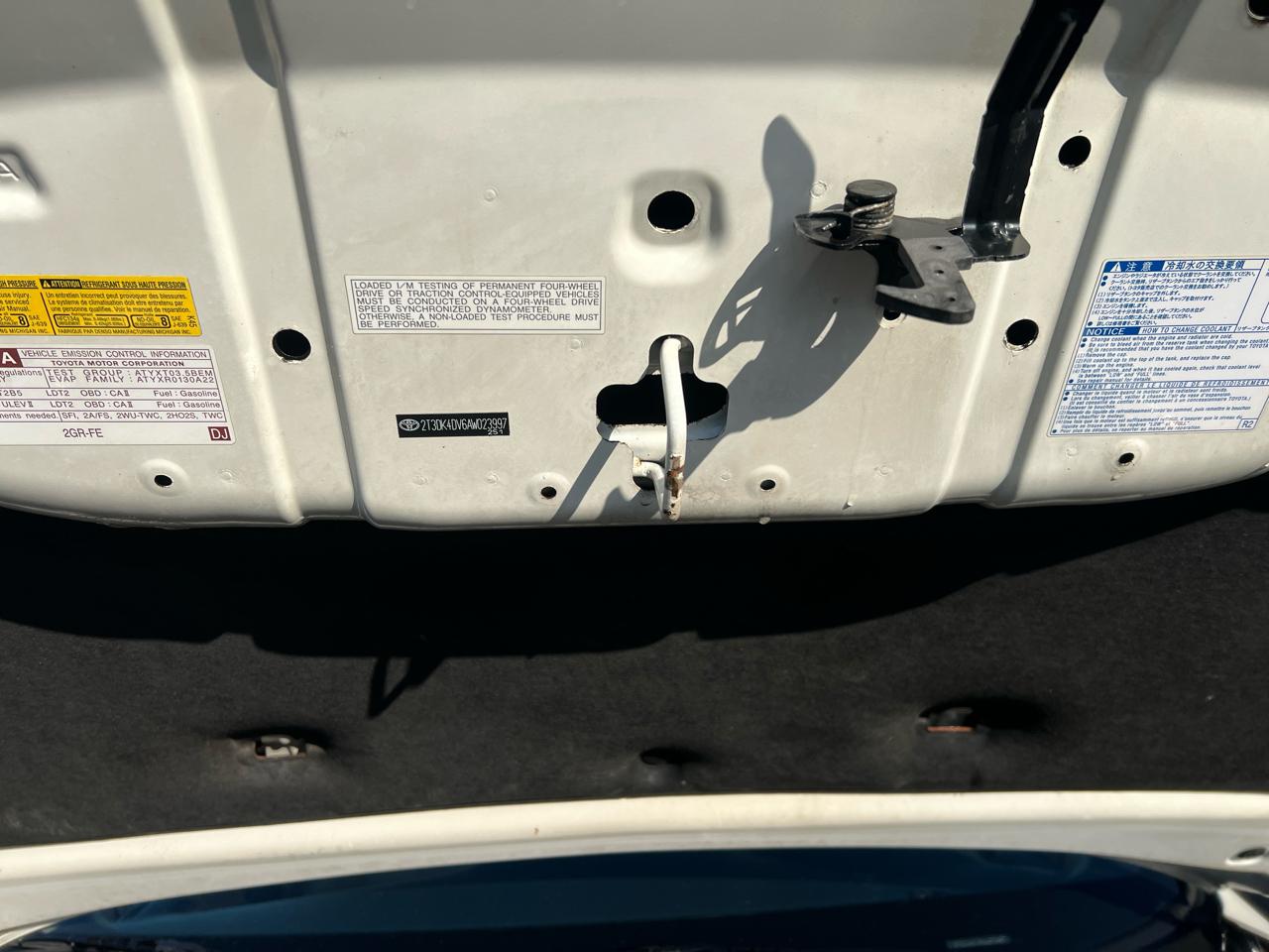 Toyota RAV4 Limited V6 4WD 2010