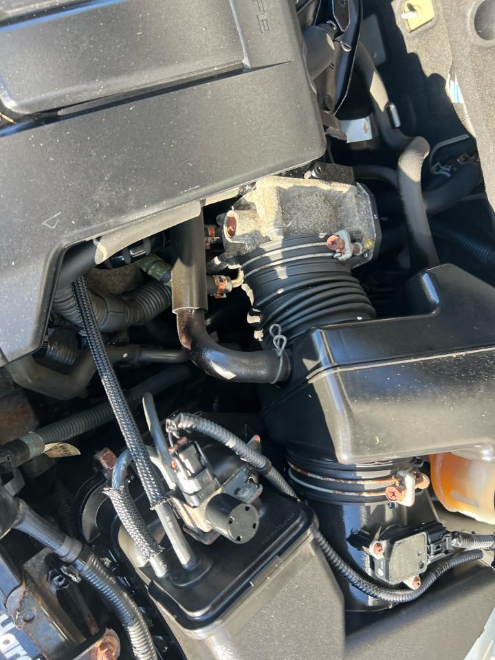 Toyota RAV4 Limited V6 4WD 2010